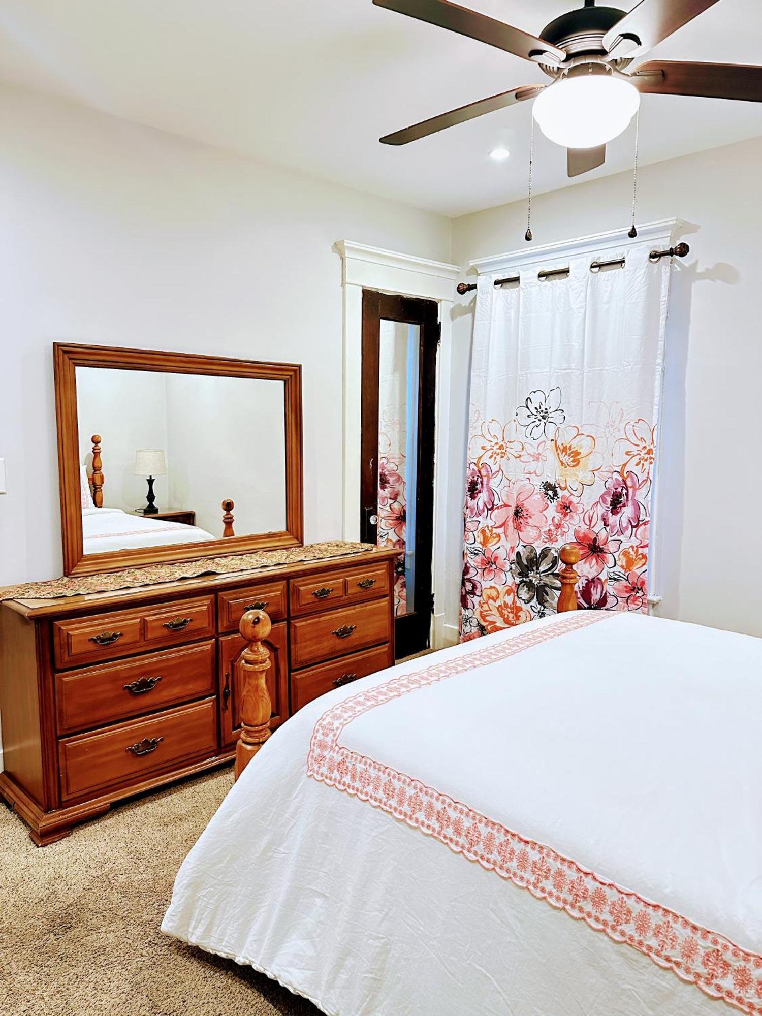 Elmwood Village Home Buffalo Ngoại thất bức ảnh